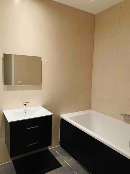 로테르담 Stunning View Apt Free Parking 아파트 외부 사진