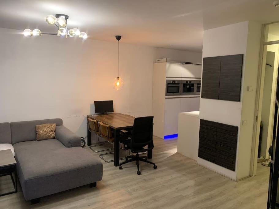 로테르담 Stunning View Apt Free Parking 아파트 외부 사진